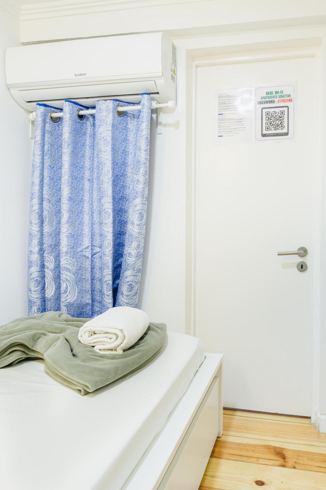 Single Room Private Bathroom