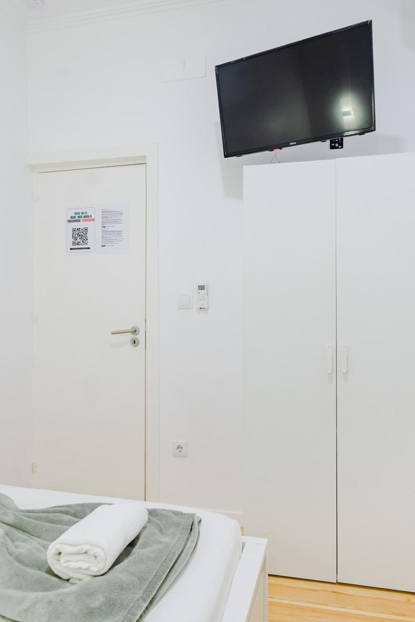 Double Room Private Bathroom